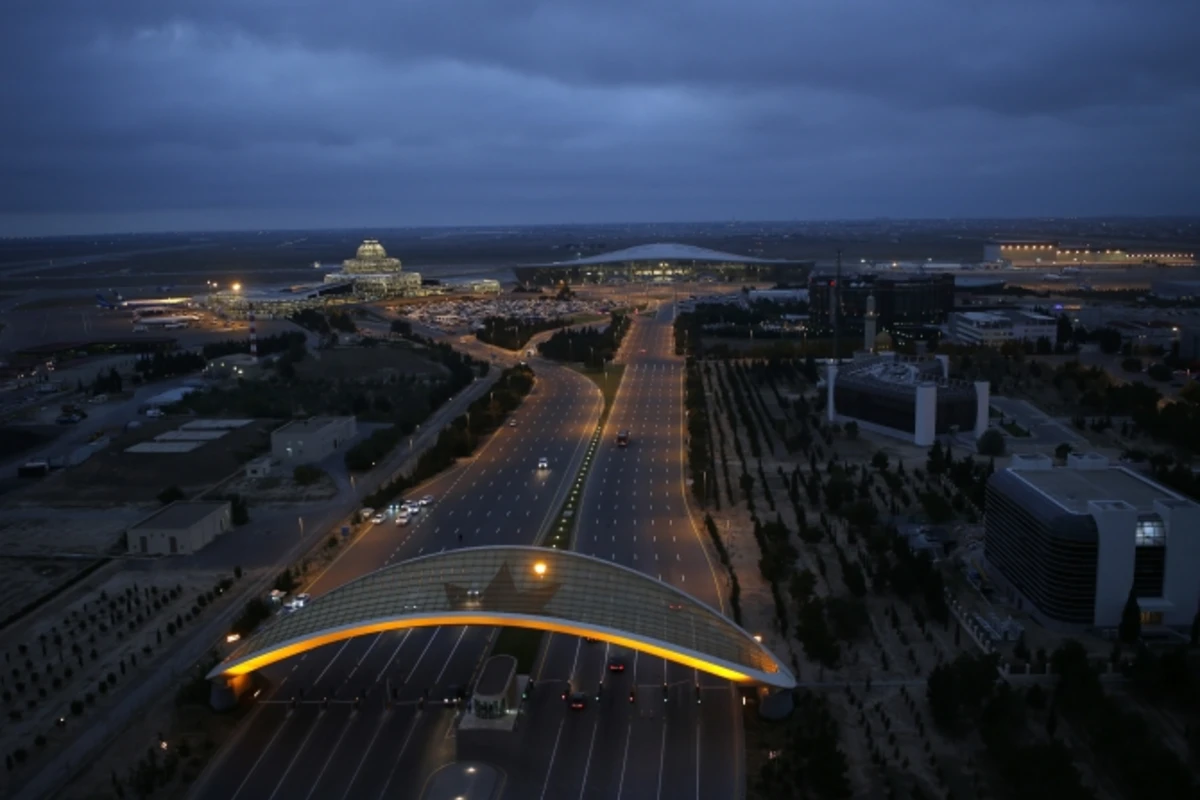 Heydər Əliyev Beynəlxalq Aeroportu 2018-ci ilin 11 ayı ərzində 4 milyon nəfərdən çox sərnişinə xidmət göstərib