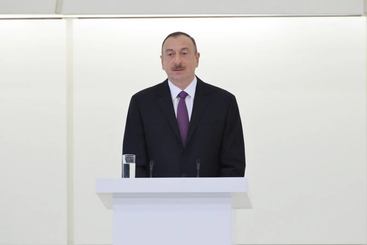 Prezident aprel döyüşlərindən danışdı