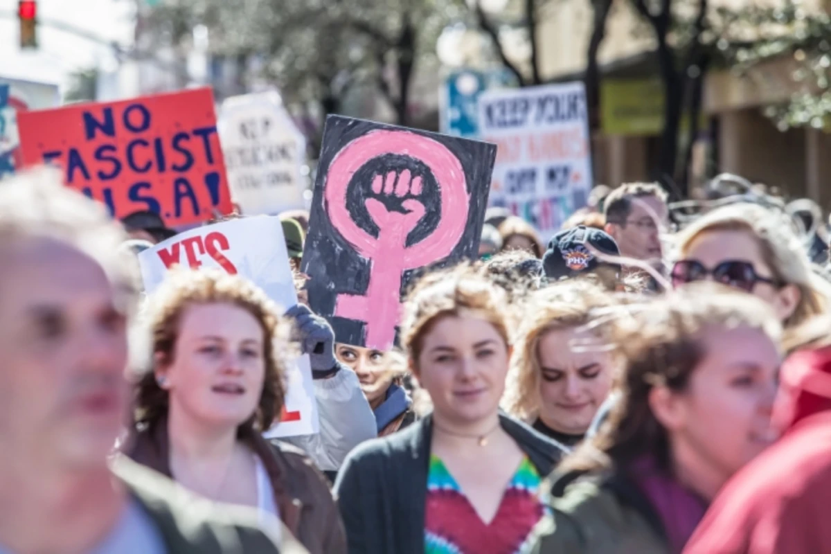 Polisdən Bakıda yürüş keçirmək istəyən feministlərə XƏBƏRDARLIQ