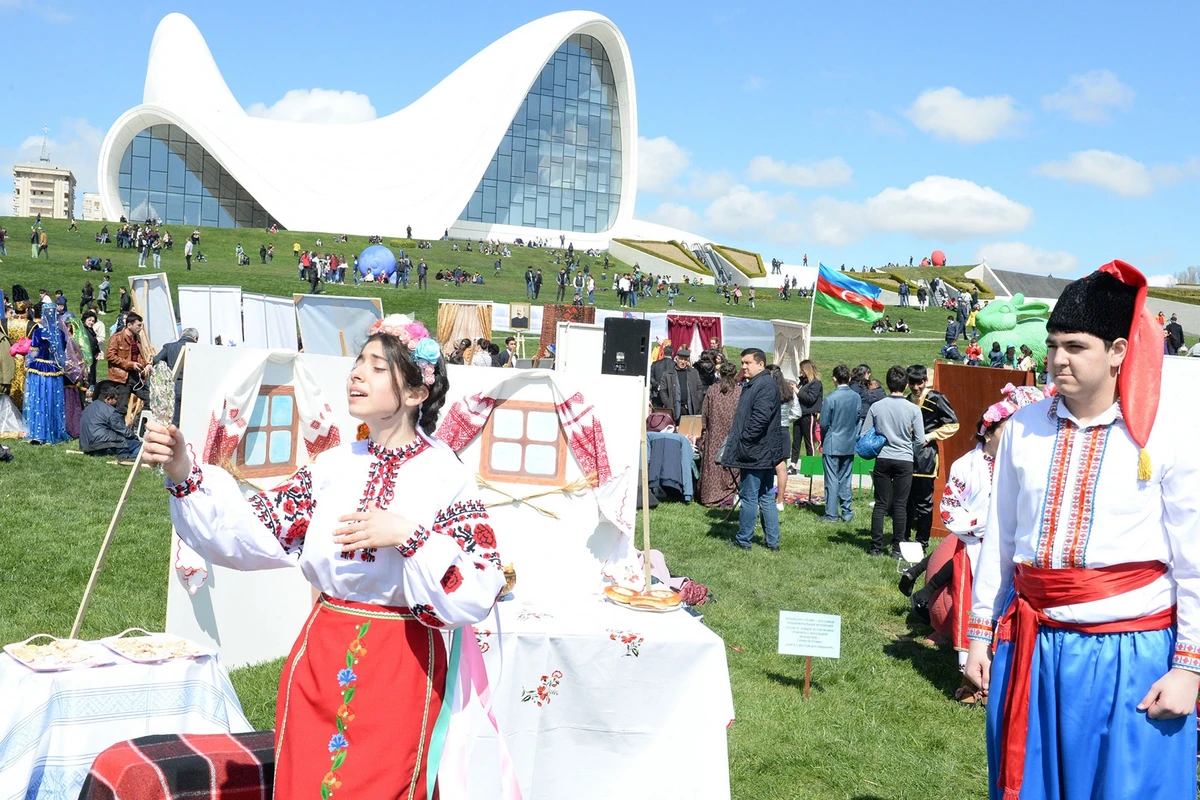 Heydər Əliyev Mərkəzində “Oxu Günü” keçirilib – FOTO