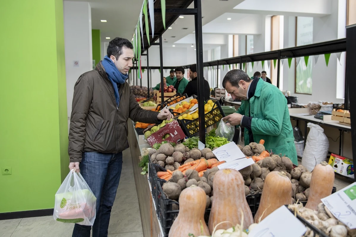 Bakıda Ramazan bayramı münasibəti ilə yarmarkalar keçirilir