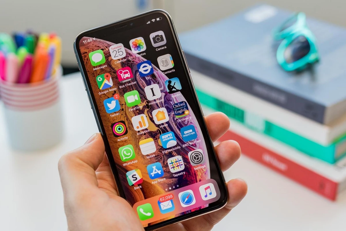 “iPhone XS” hansı ölkədə daha baha satılır?