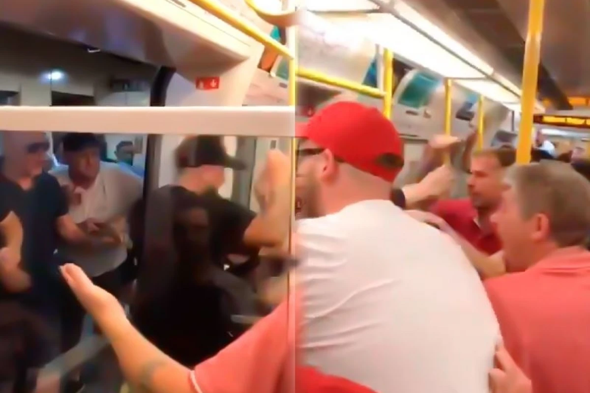 Liverpul və Mançester Siti fanatları metroda dalaşıb - VİDEO