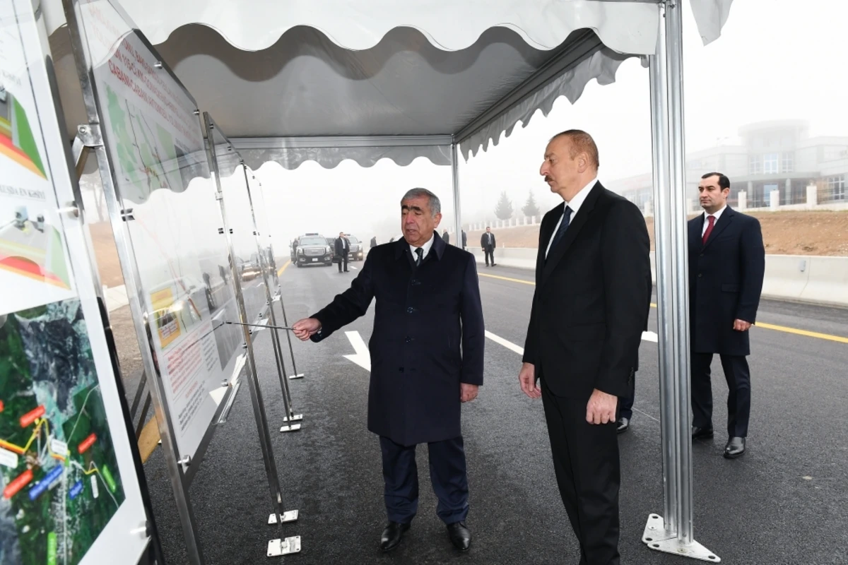 Prezident Şamaxıda yeni yolun açılışında iştirak edib - FOTO