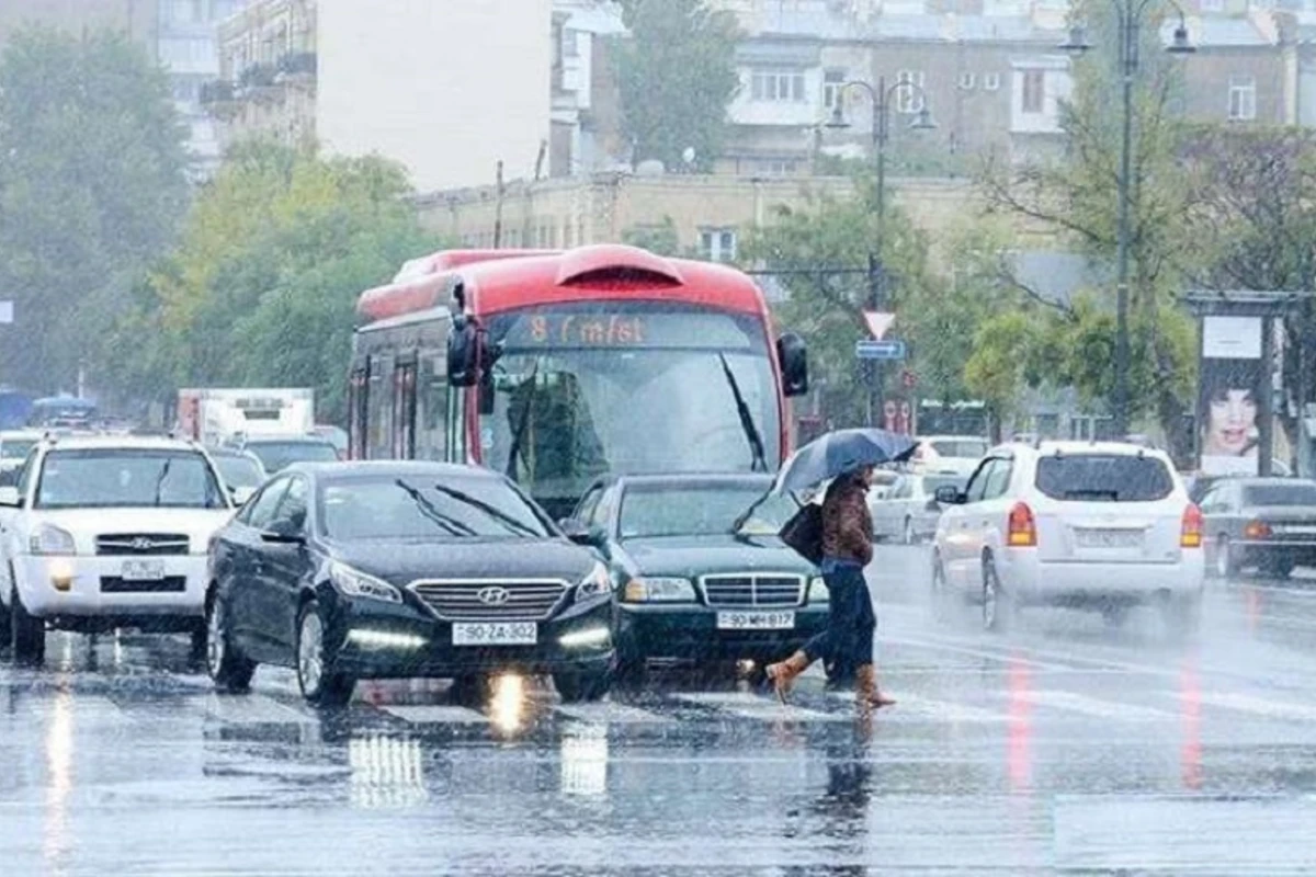 Yol polisi sürücü və piyadalara müraciət etdi