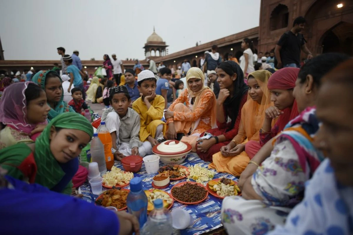 Dünyadakı müsəlmanlar iftarda hansı yeməyə üstünlük verir - FOTO