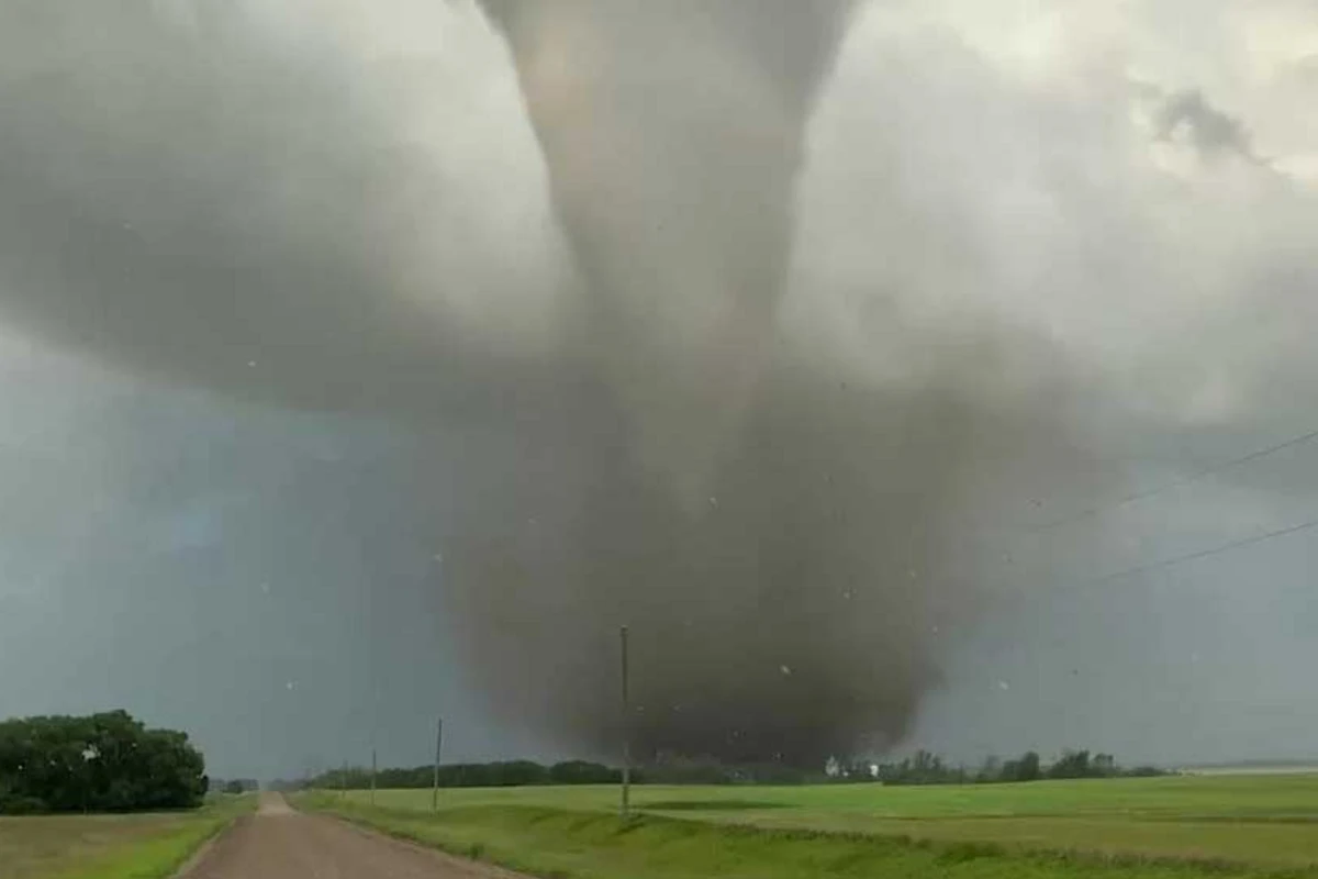 Kanadada tornado baş verdi - Ölənlər var