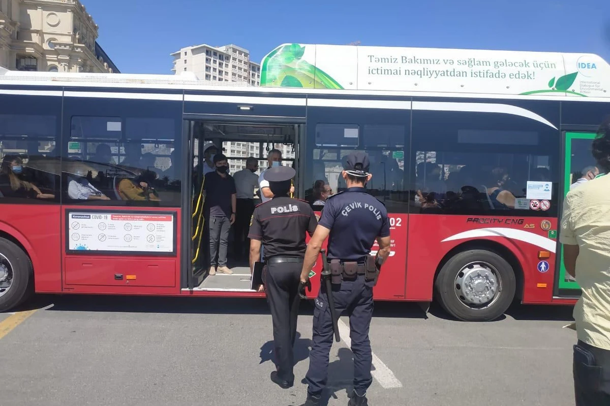 Polis Bakıda obyektlərə nəzarəti gücləndirib - FOTO