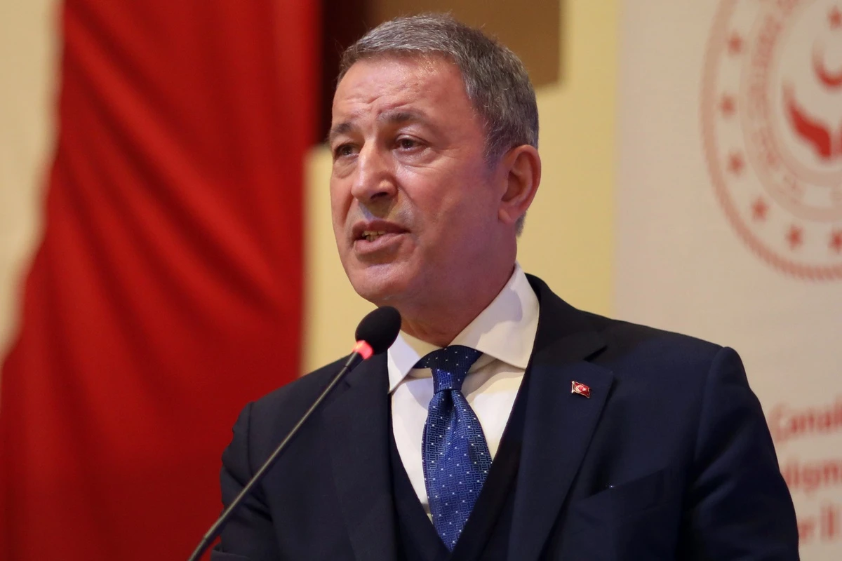 Hulusi Akar: NATO-ya üzv olan bir ölkəyə sanksiya tətbiq etmək müttəfiqlik ruhuna zərər verəcək