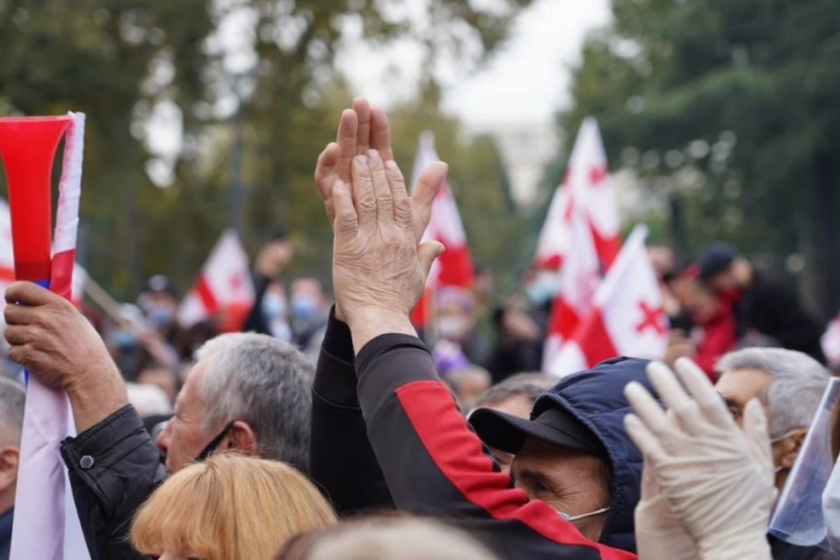 Gürcüstanda hakimiyyət və müxalifət ANLAŞDI