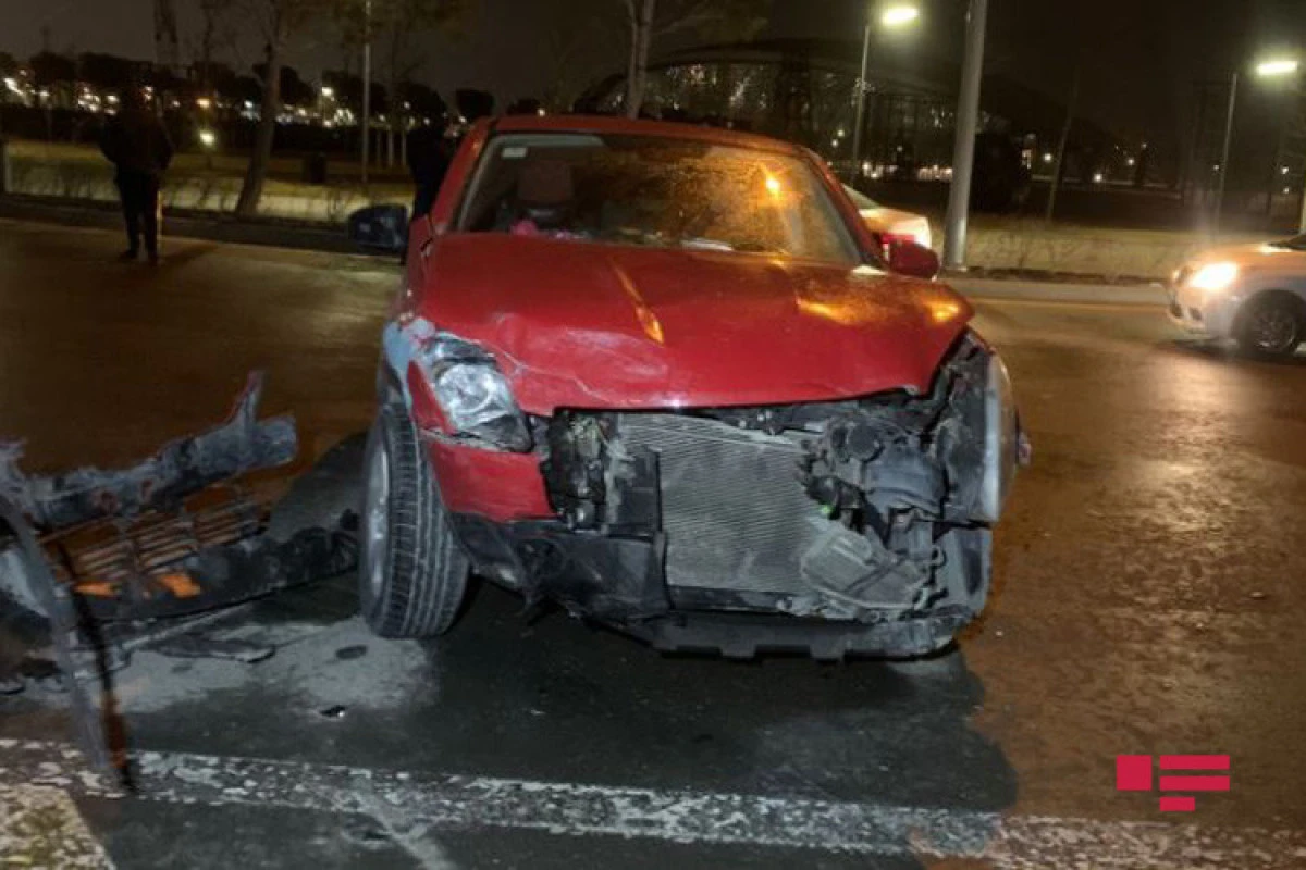 Bakıda müğənni yol qəzası zamanı xəsarət aldı - FOTO/VİDEO