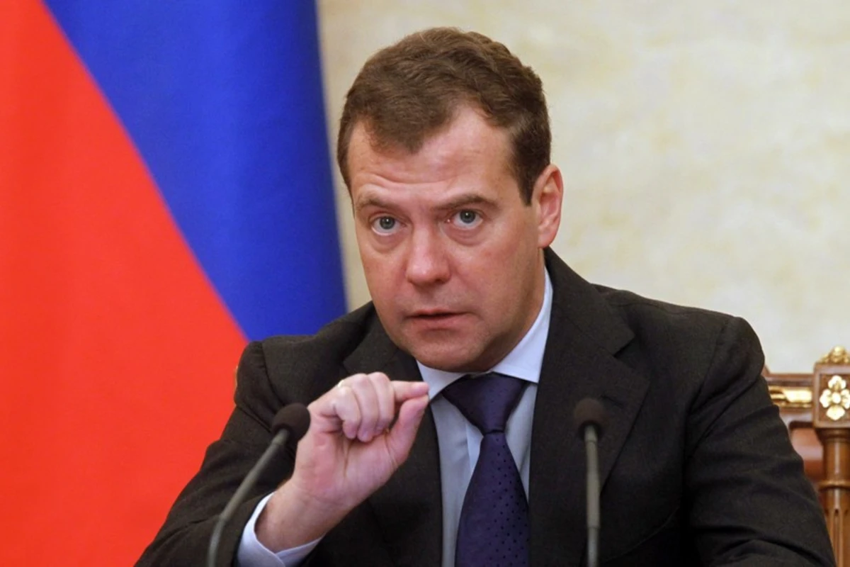 Medvedev Avropanı qazı bahalaşdıracaqları ilə təhdid edib