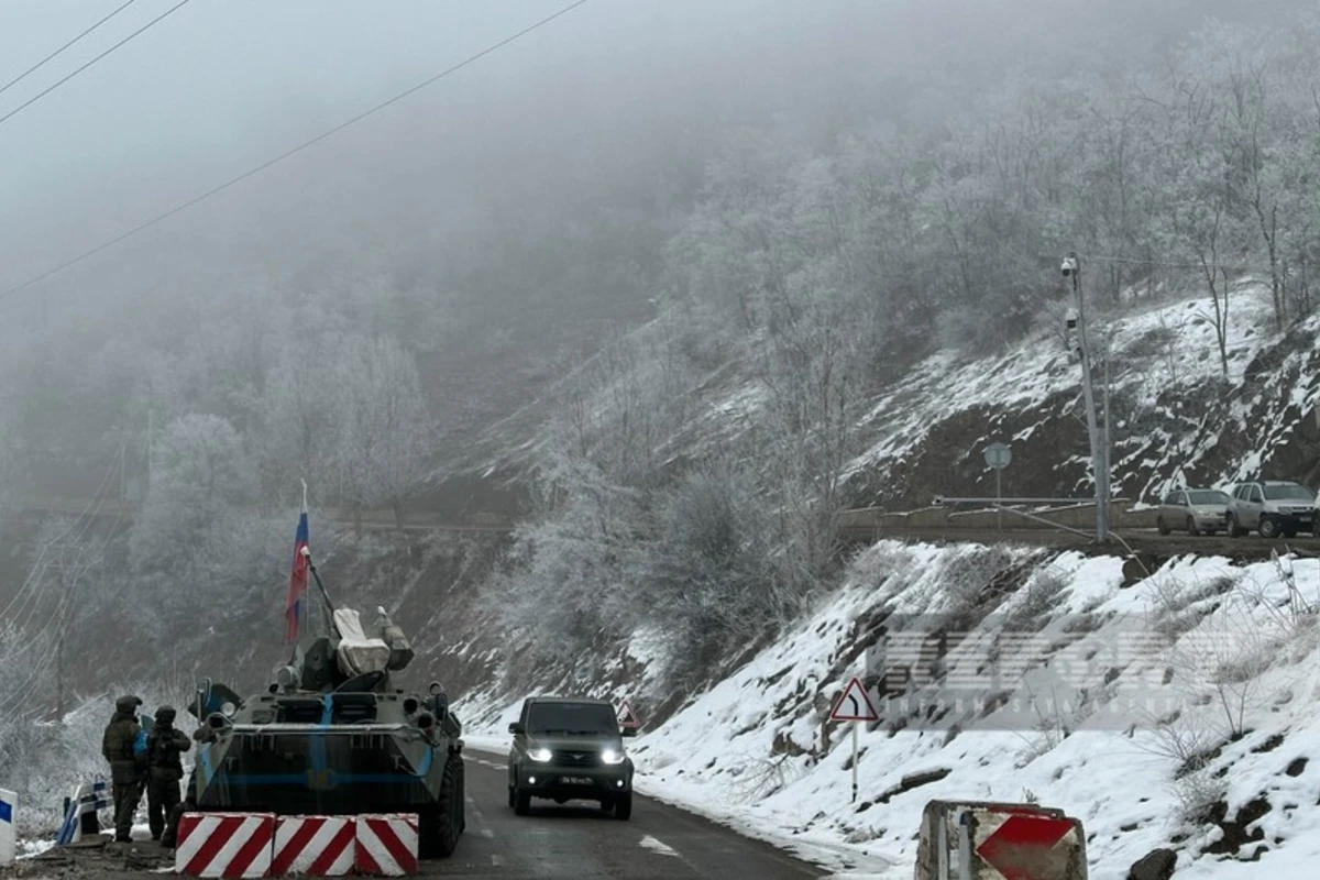 Xankəndi-Laçın yolunda sülhməramlıların 5 avtomobilinin hərəkətinə şərait yaradılıb - FOTO - YENİLƏNİB