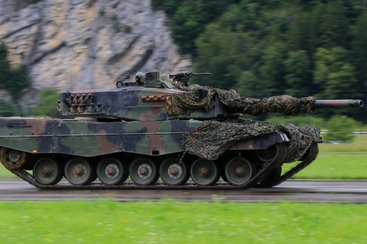 Kanada Ukraynaya dörd Leopard 2 tankı verir