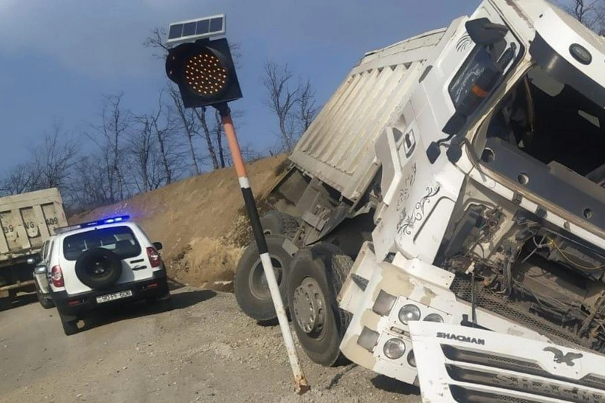 Xocalıda yol qəzası olub, xəsarət alan var - FOTO