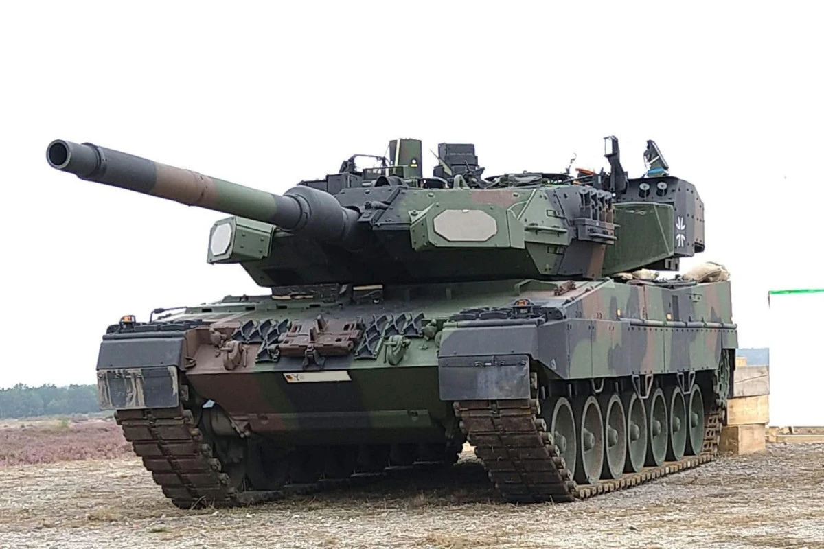 İsveç Ukraynaya 10 Leopard tankı verəcək