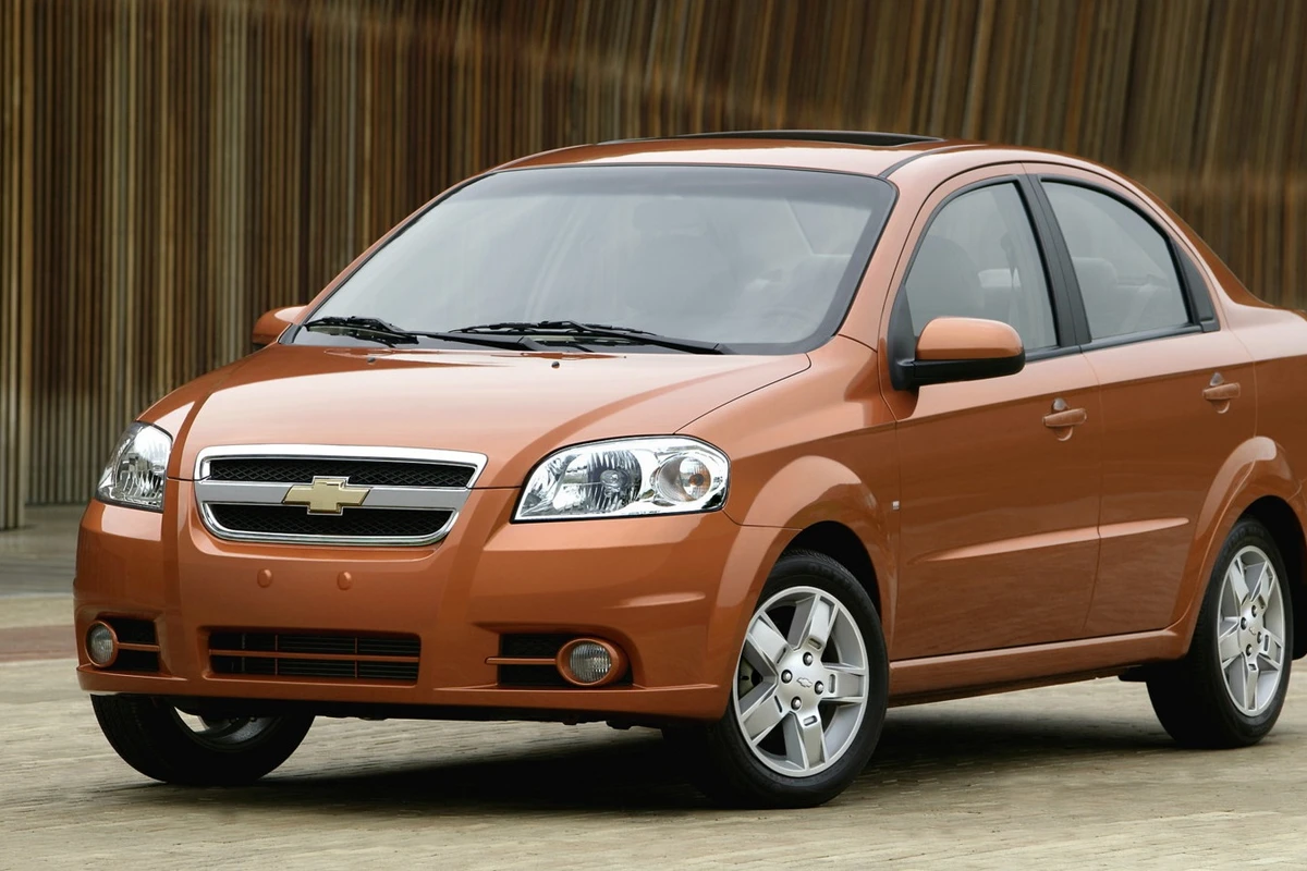 Nazirlik maşınlarını satışa çıxardı - Chevrolet Aveo - 5600 AZN - QİYMƏTLƏR