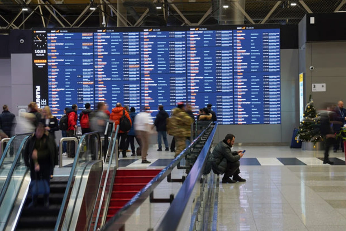 Moskvanın bu aeroportlarında uçuşlar təxirə salındı