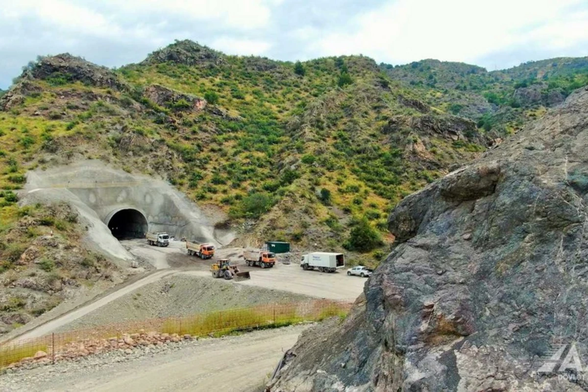 Xudafərin-Qubadlı-Laçın avtomobil yolunun tikintisi sürətləndirilib - FOTO