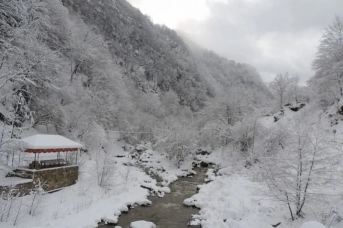 Azərbaycana ilk qar yağıb - YENİLƏNİB + FOTO