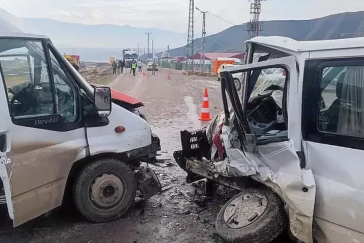 Türkiyədə ağır qəza: Çox sayda yaralı var - FOTO