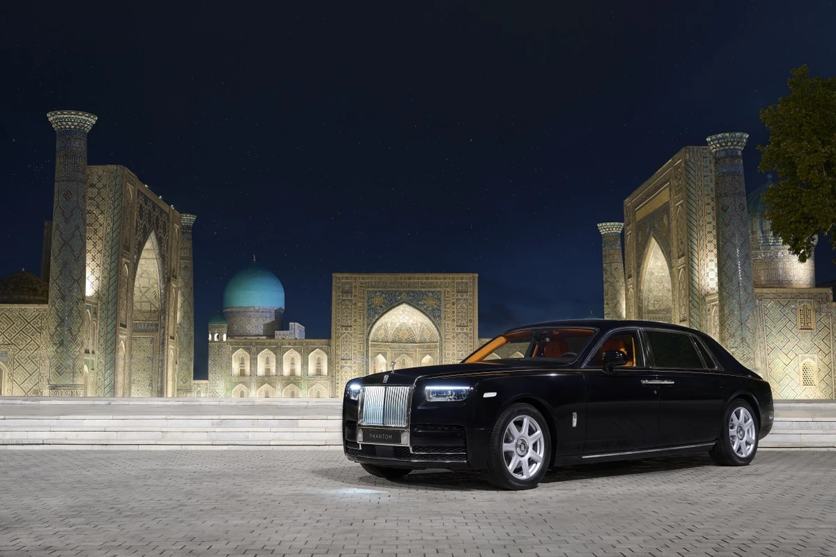 Rolls-Royce-un Özbəkistanda ilk təqdimatı - FOTO/VİDEO