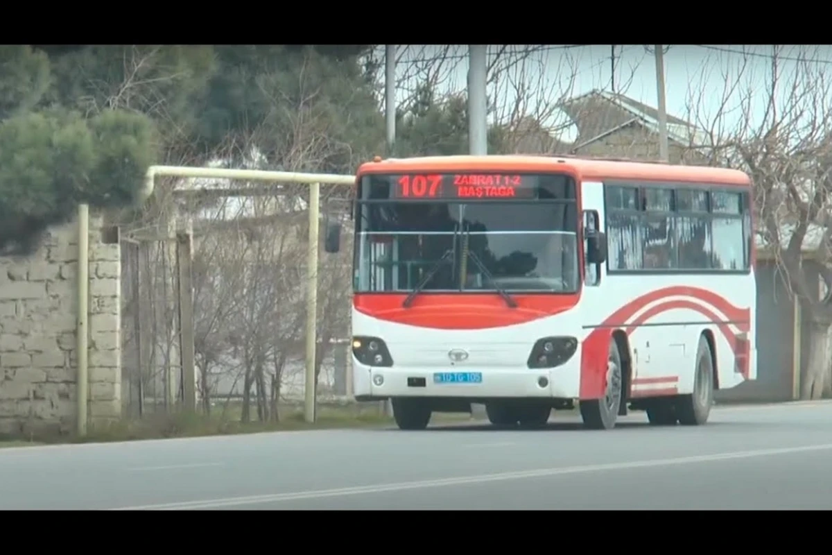 Koroğlu - Buzovna avtobusunun sürücüsü sərnişinlərdən niyə artıq pul istəyir?