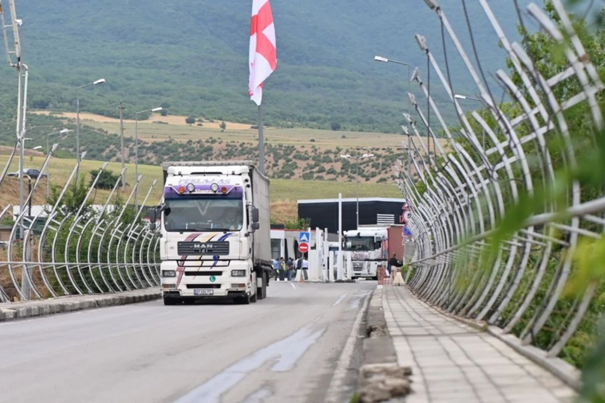 KİV: Ermənistanı Gürcüstanla birləşdirən körpü Azərbaycana təhvil veriləcək