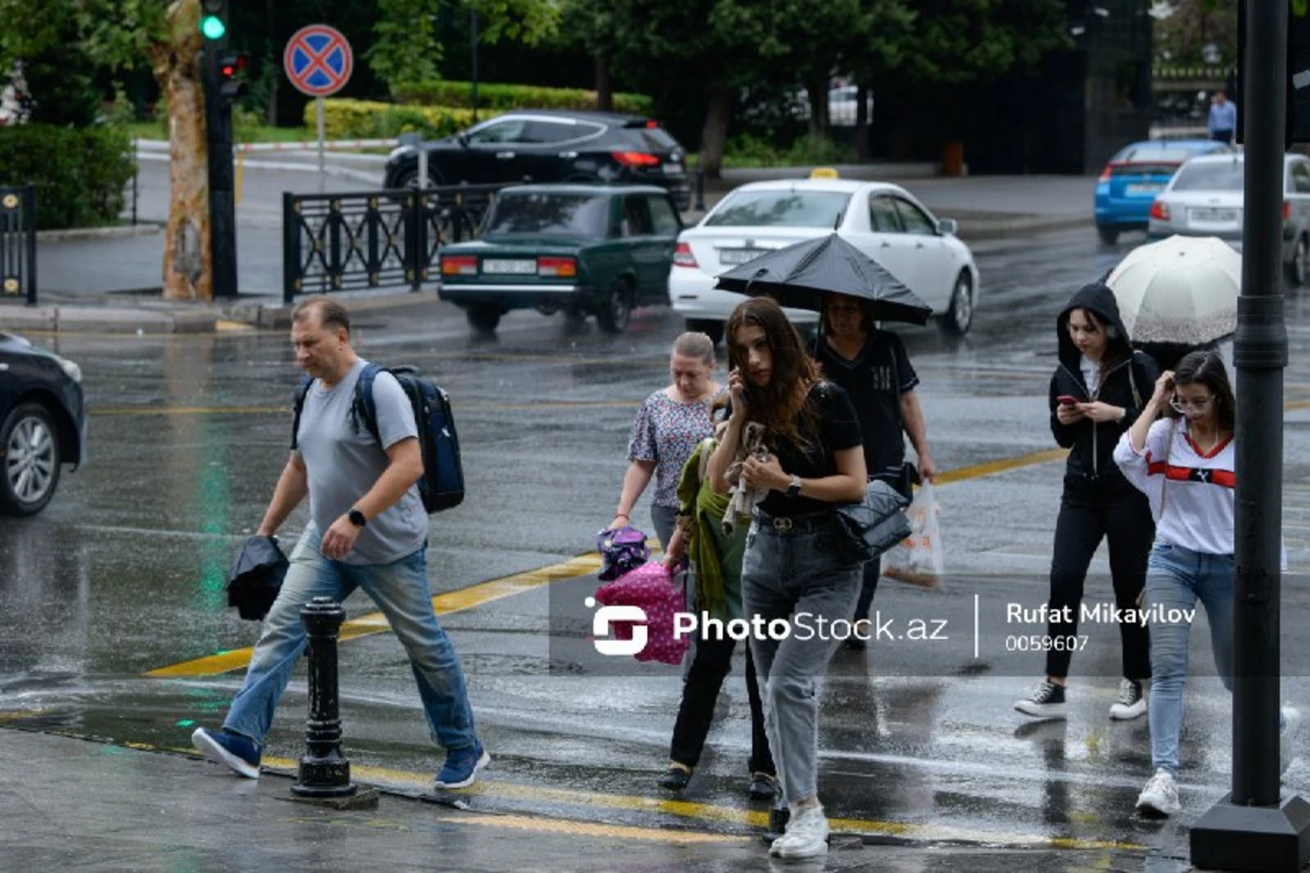 МЧС обратилось к населению в связи с нестабильной погодой