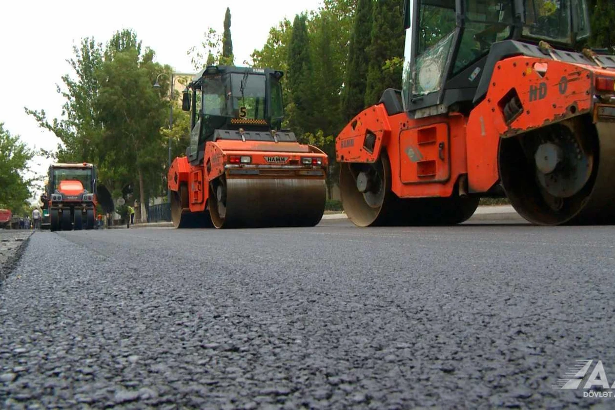 Bakının Xəqani küçəsində aparılan təmir işləri yekunlaşmaq üzrədir - FOTO/VİDEO