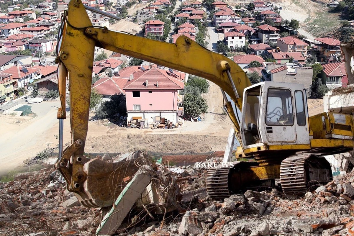 Bakıda bu ərazidə beşmərtəbəli bina sökülür - Yeni mənzillər veriləcək