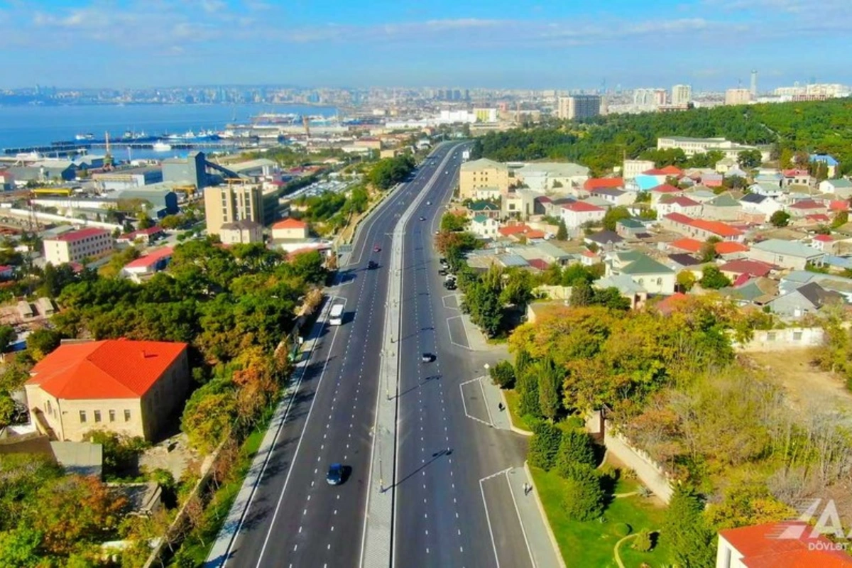 Bakının 8 Noyabr prospektində əsaslı təmir işləri yekunlaşmaq üzrədir