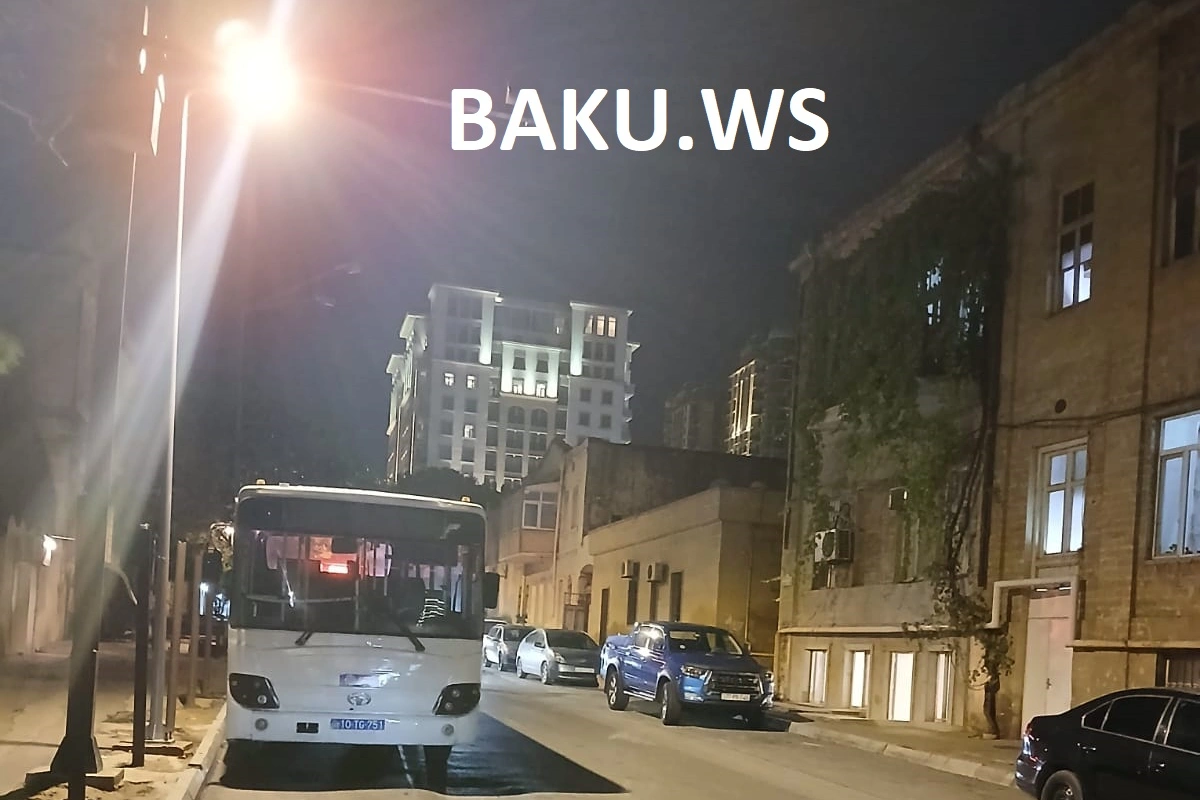 Bakıda avtobus dayanacağı davası - Nə baş verir?