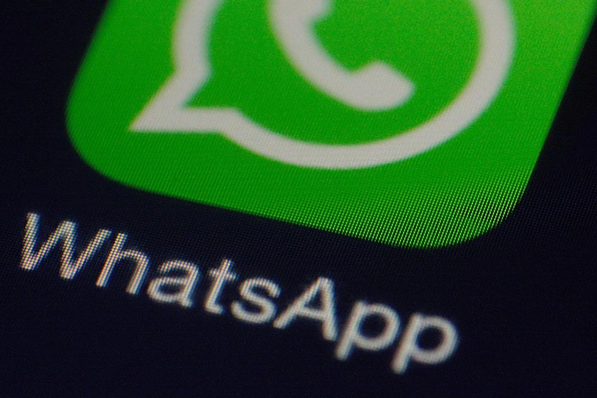 WhatsApp işlədənlərə XƏBƏRDARLIQ - Gələn il bu telefonlarda işləməyəcək