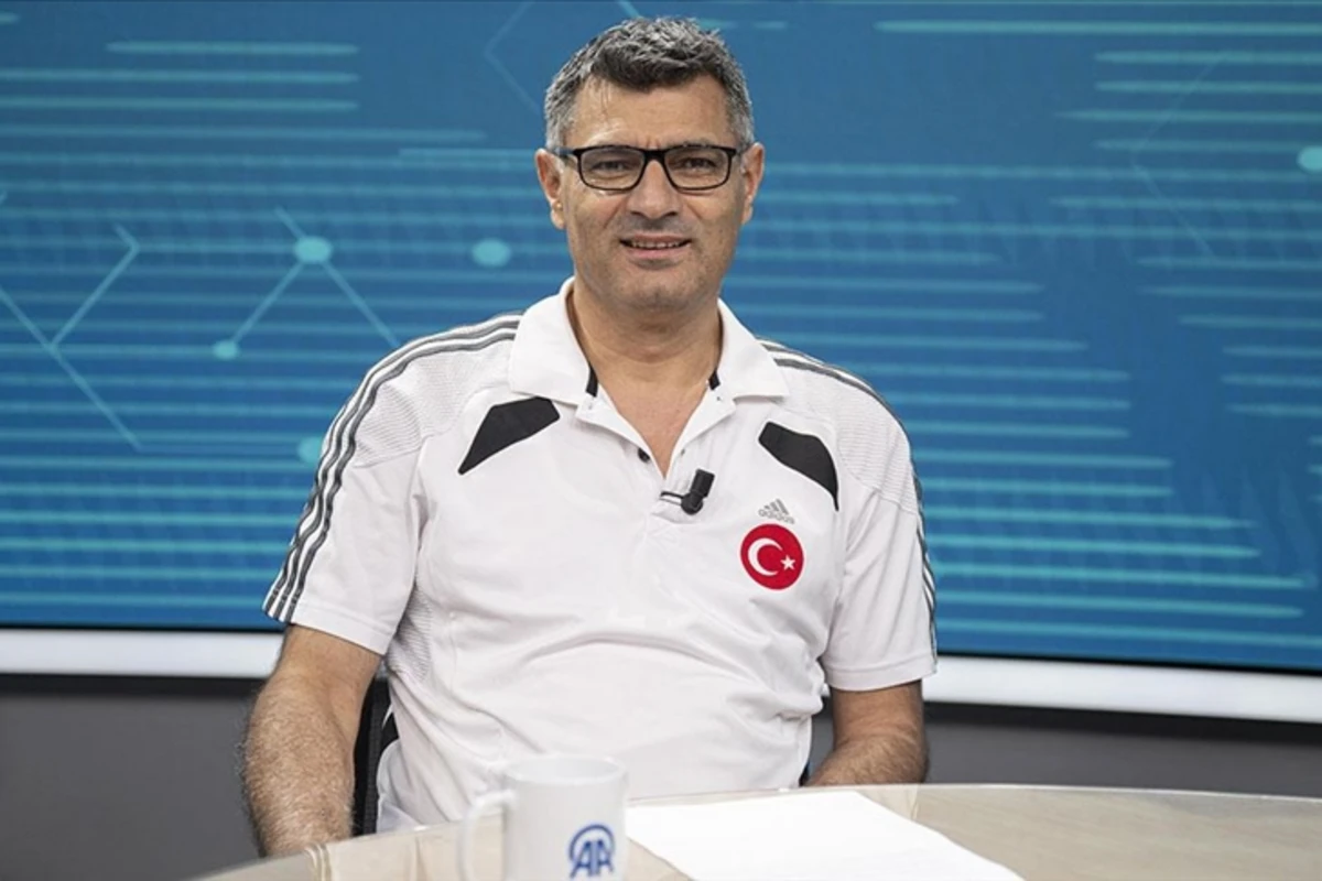 Yusif Dikeç onun hərəkəti ilə qələbə qeyd edən Lamiyəni təbrik edib