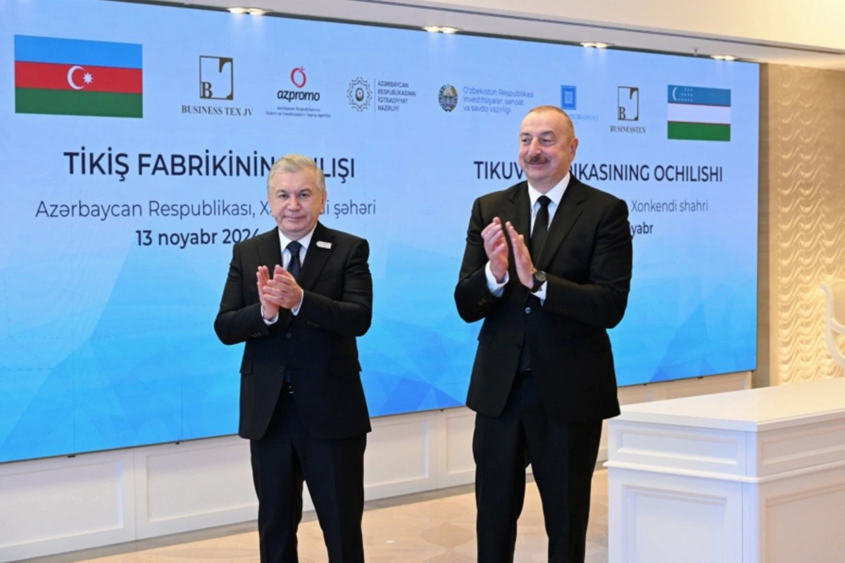 İlham Əliyev və Şavkat Mirziyoyev Xankəndidə tikiş fabrikinin açılışında iştirak ediblər