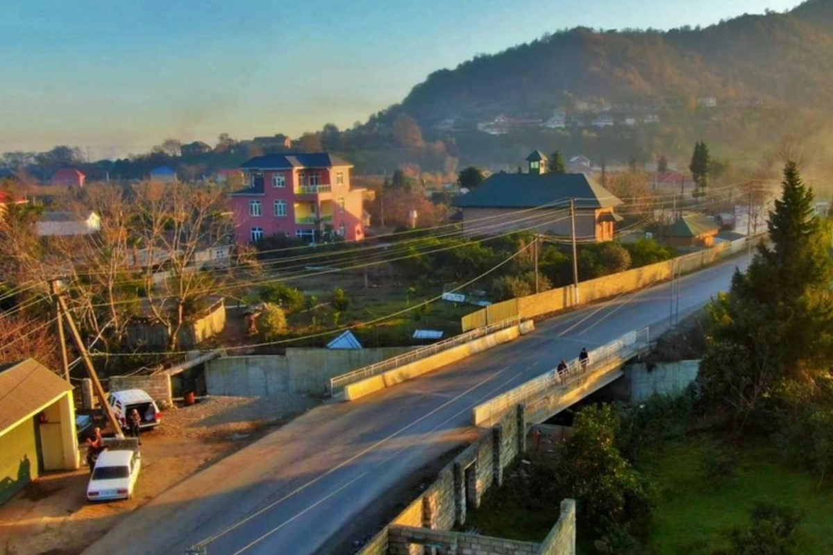 Astarada yeni avtomobil körpüsü inşa olunub