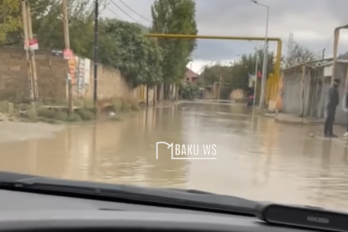 Zabratın illərdir düzəlməyan kanalizasiya problemi