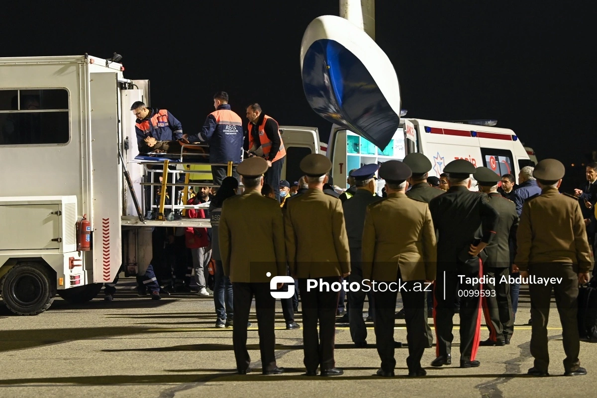 Təyyarə qəzasında həlak olan dörd nəfərin nəşi və yaralanan yeddi nəfər Bakıya gətirilib