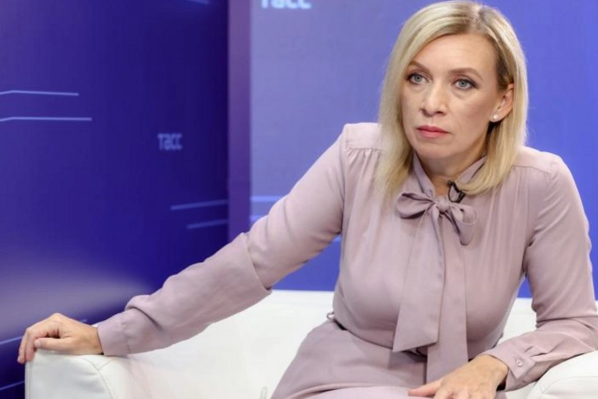 Zaxarova: Fransa Rusiyaya hücum icazəsi ilə Ukraynanı məhv edir