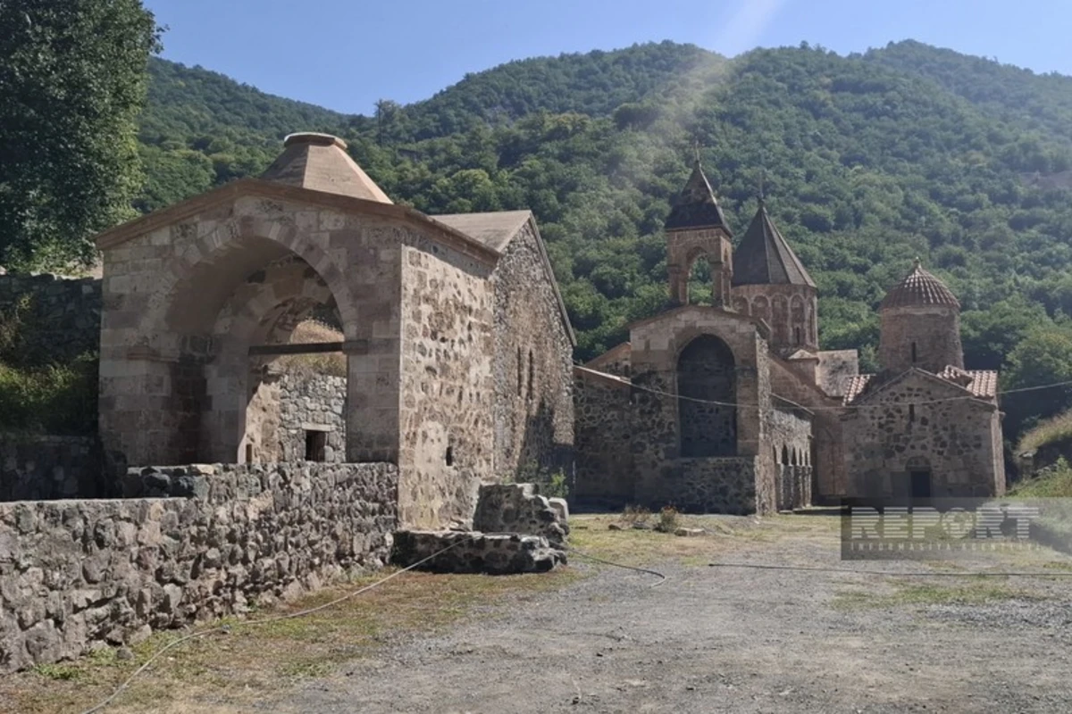 Xudavəng məbədi erməni vandalizmi və saxtakarlığına məruz qalıb