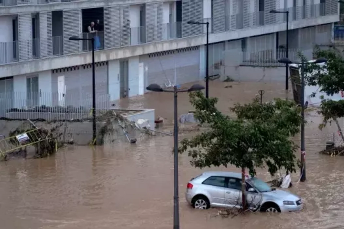 İspaniyada sel fəlakəti  - Ölənlərin sayı artdı