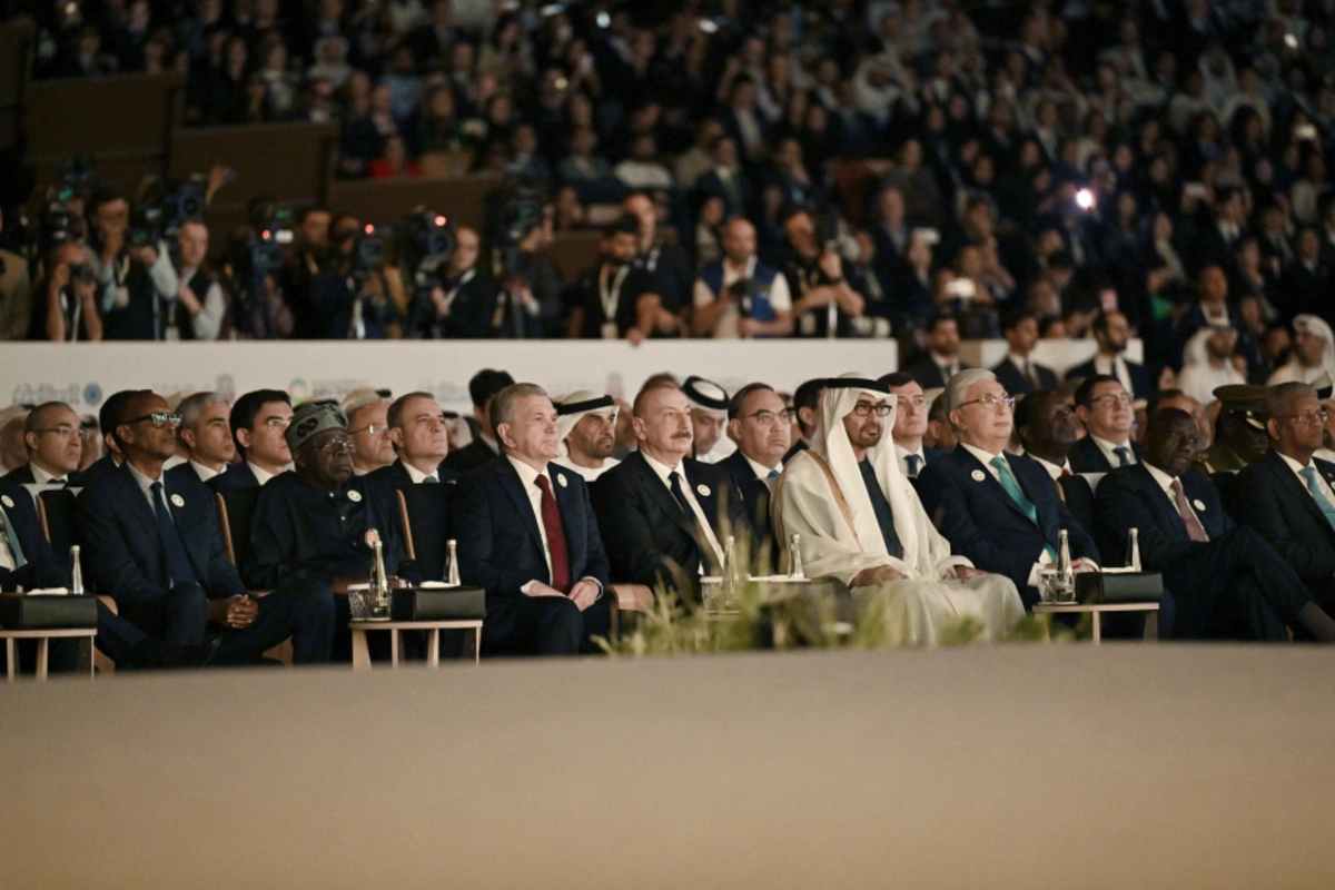 Prezident İlham Əliyev Əbu-Dabi Dayanıqlılıq Həftəsinin açılış mərasimində iştirak edib