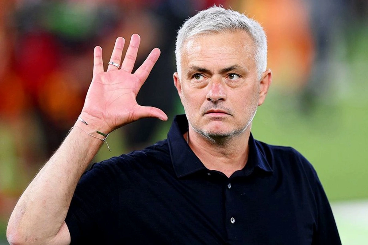 Mourinyo Barselona futbolçusunun transferindən imtina etdi -  SƏBƏB