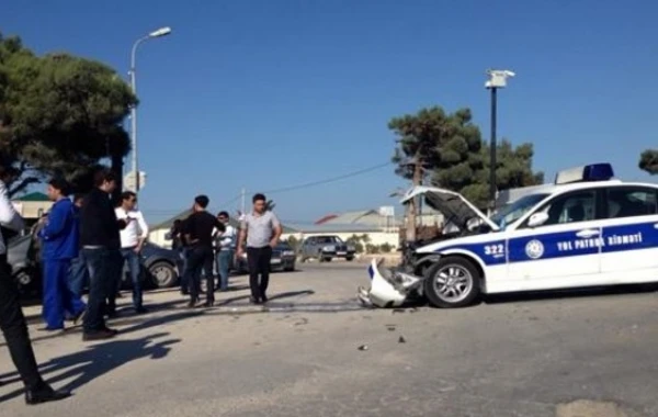 Bakıda yol polisinin iştirakı ilə ağır qəza: 9 yaralı