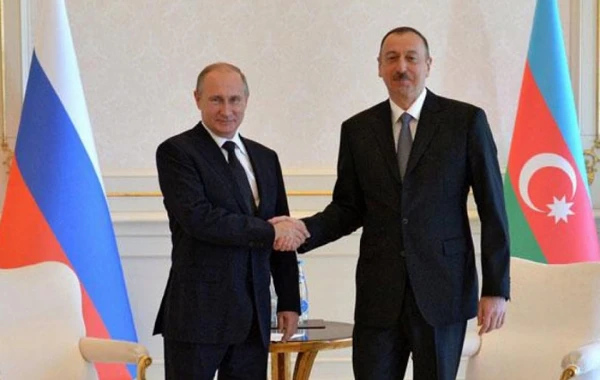 Putin İlham Əliyevə zəng etdi