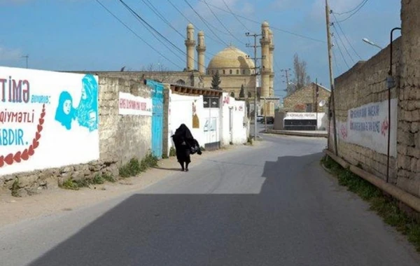 Nardaranda küçələr radikal dini simvollardan təmizlənib, şüar və barrikadalar yığışdırılıb