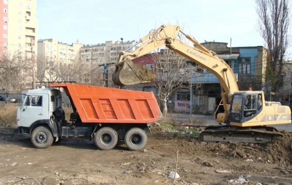 Bakıda iki küçə tam yenidən qurulur (FOTO, VİDEO)