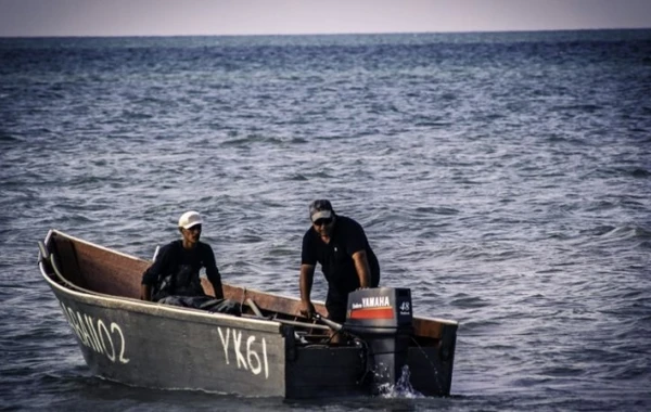 Xəzərdə daha iki nəfər batdı, FHN helikopterləri səmaya qalxdı