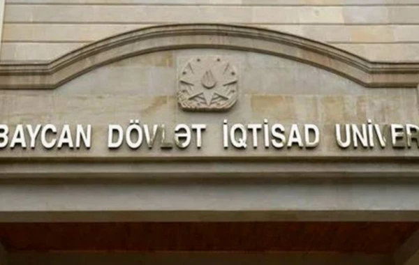 İqtisad Universiteti tələbələrin kredit borcunu sildi